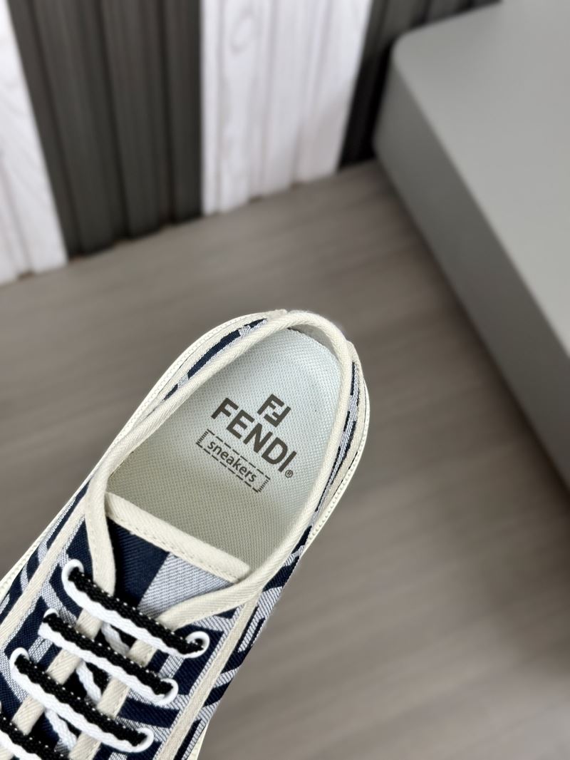 Fendi Low Shoes